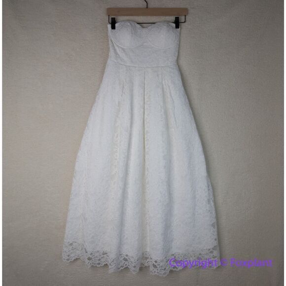 New!  Express Bridal Lace Strapless Sweetheart Dress, size 2 - Picture 3 of 16